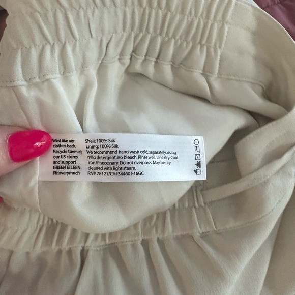 NWT Eileen Fisher Silk Ankle Pant Bone Cream Color size Petite Medium Pull-On - Picture 6 of 6